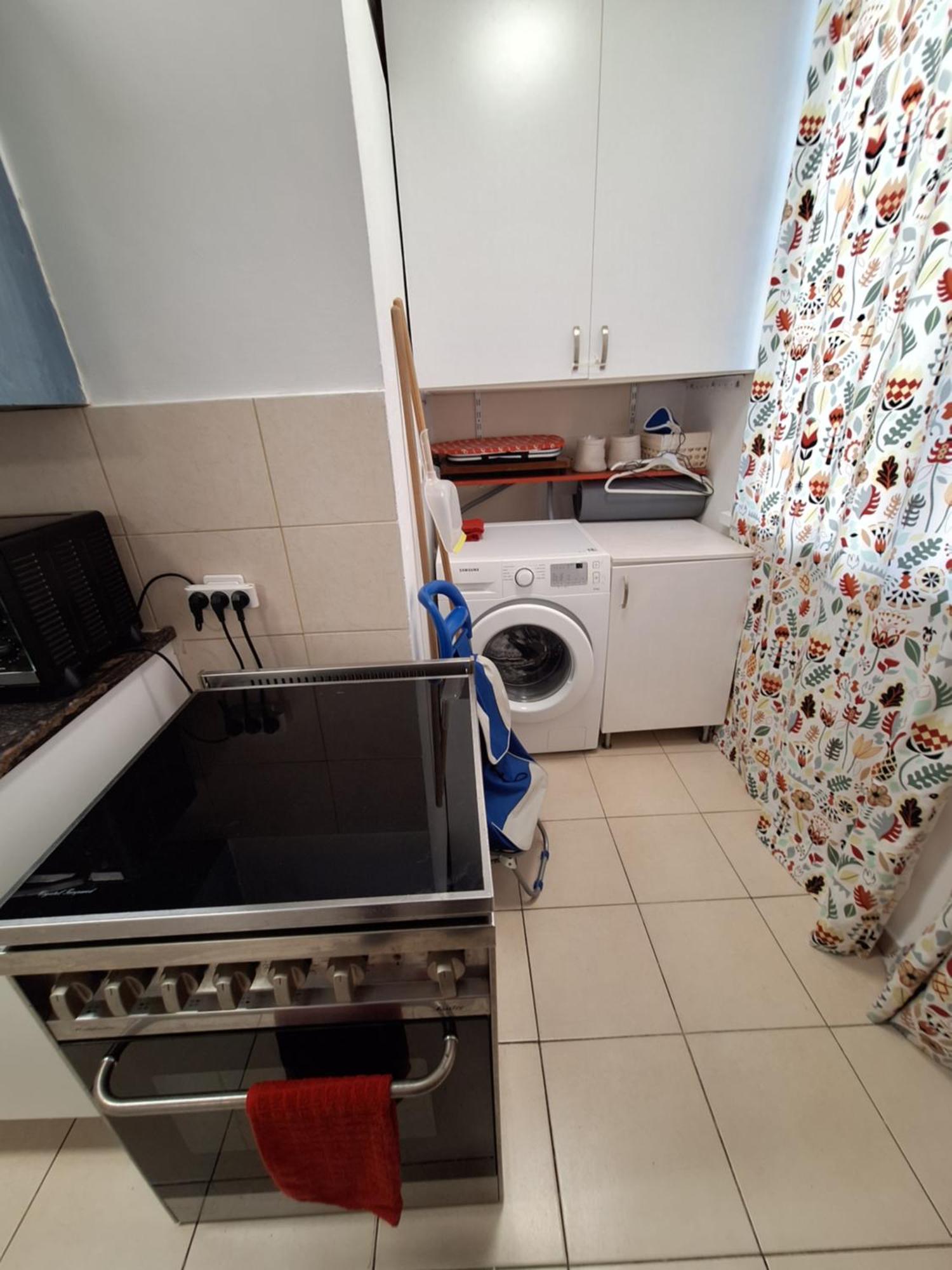 Amazing Apartment For 3 Guests Steps From The Beach Netanya Extérieur photo